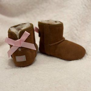 UGG - Jesse Bow 2